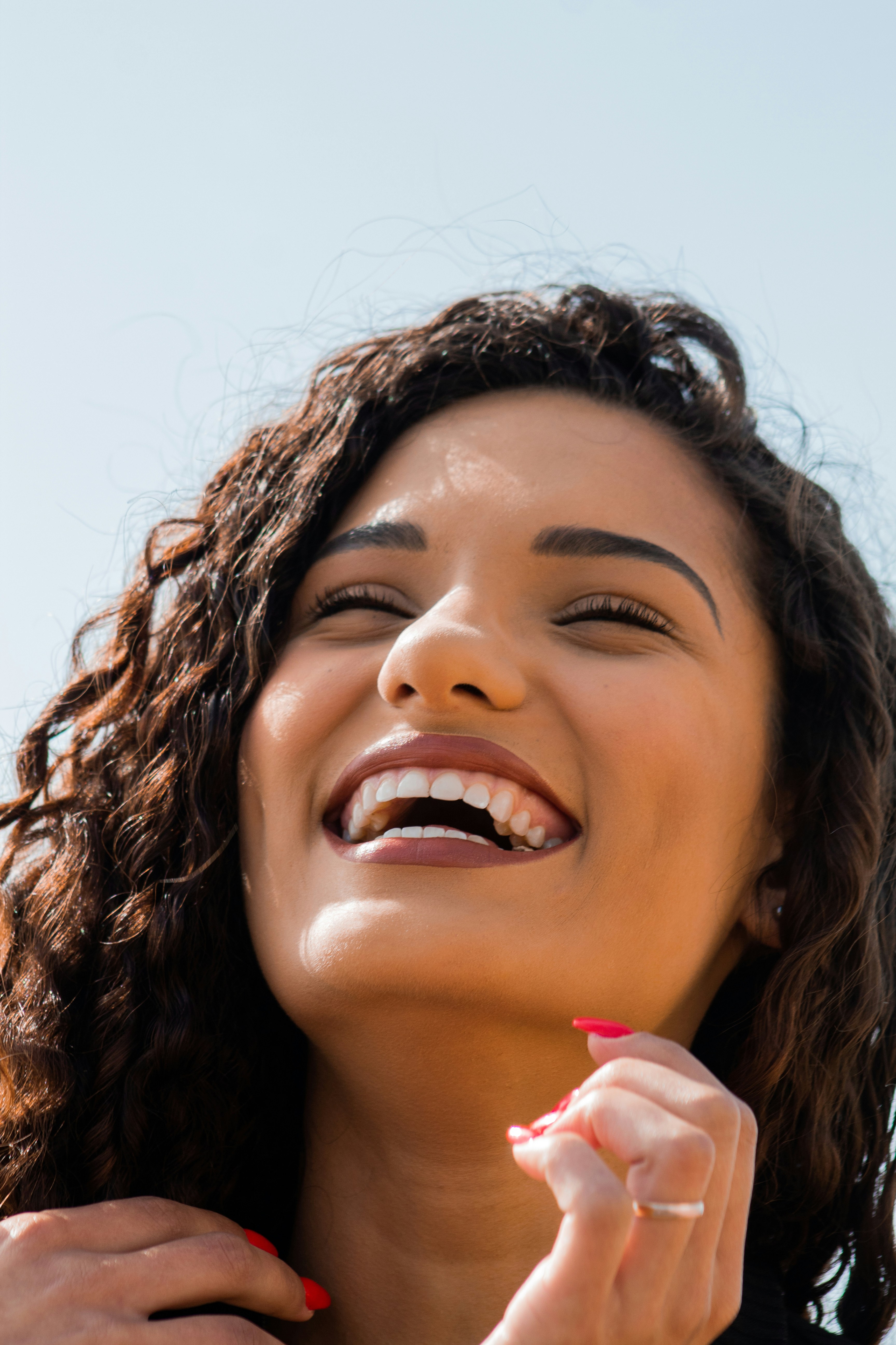 Dentist placing clear aligners with digital scanning technology
